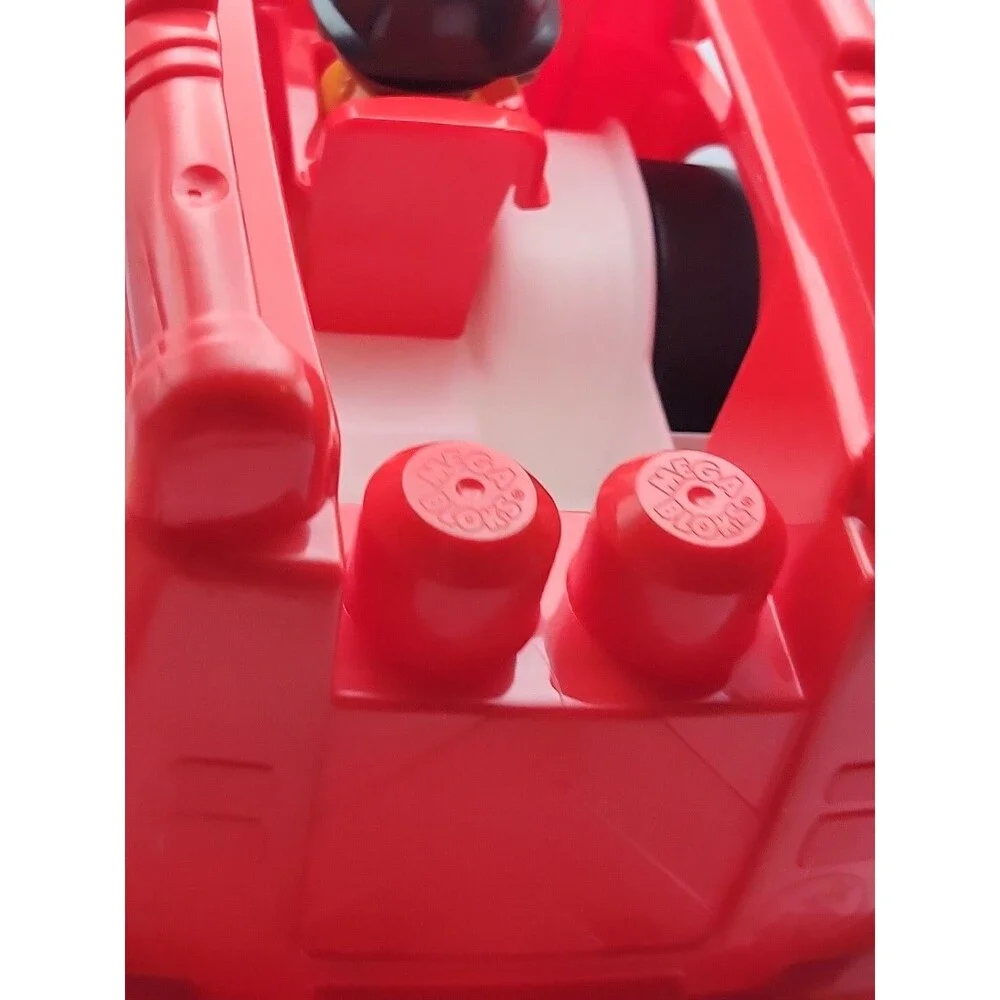 Mega Bloks Freddy Fire Truck Kids Toy Red GXX08 Truck & Buddy Block Only EUC
